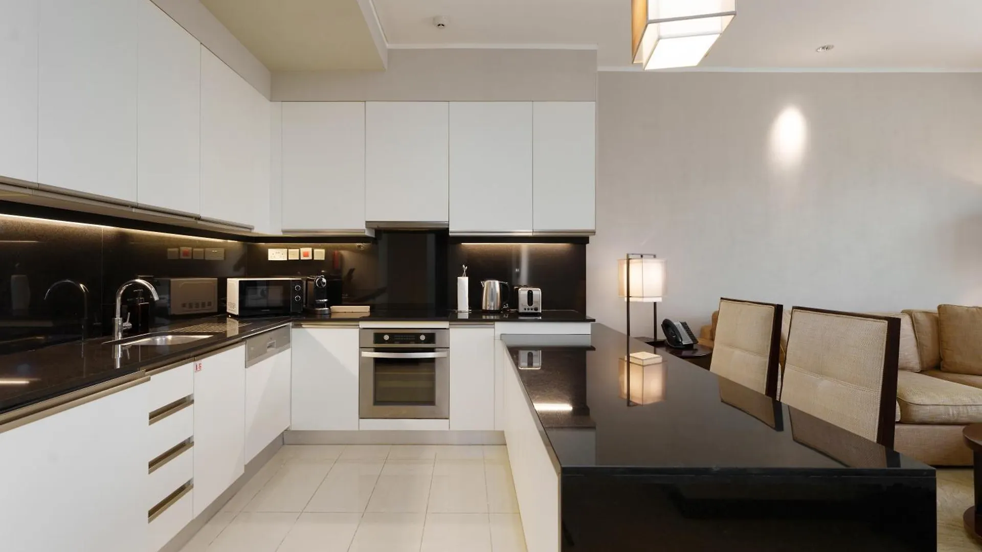 Daniels Marina View 1Br In Jw Marriott Marina Apartment Dubai United Arab Emirates